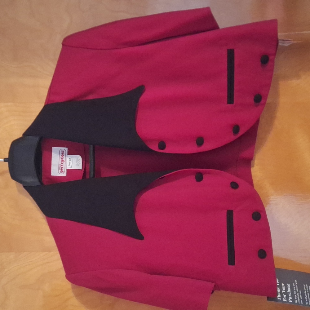 Petite Perceptions Berry Croped Blazzer Size 12 NWT